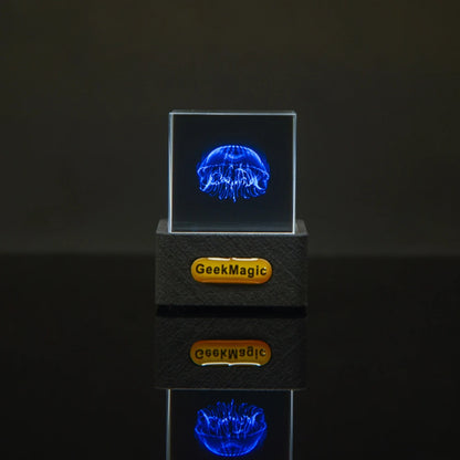 Luminix Crystal Display